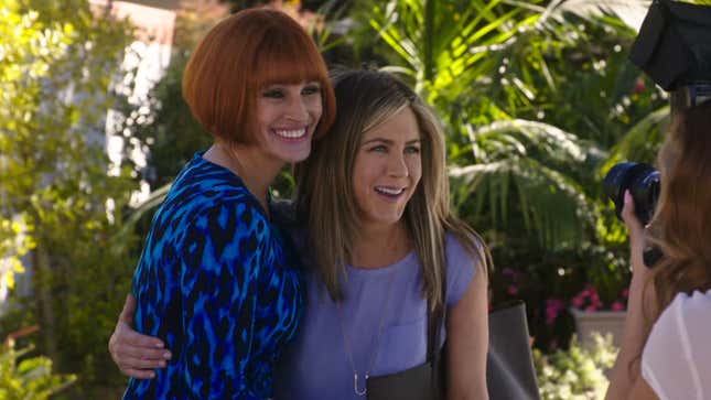 Image for article titled Did Julia Roberts&#39;s Wig Make Jennifer Aniston Want to Quit Acting Forever?