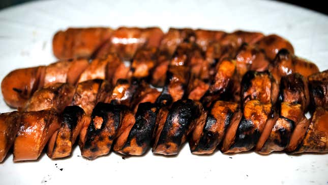 Image for article titled How to spiral cut your hot dogs (to make it look like you tried)