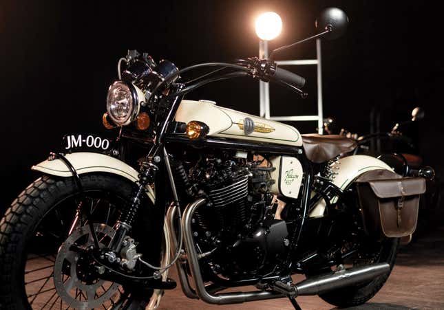 Image for article titled The Janus Motorcycles Halcyon 450 Wants To Take You On A Nostalgia Trip