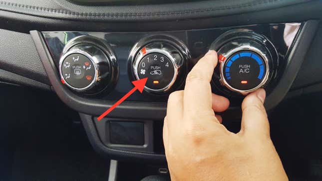 Image for article titled Cool Your Car Down Faster With the &#39;Air Recirculation&#39; Button