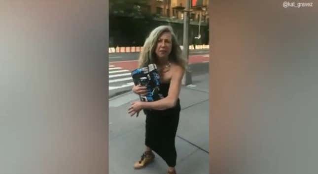 Image for article titled Black Woman Repeatedly Called N-Word and ‘Ape’ by Racist White Woman in NYC
