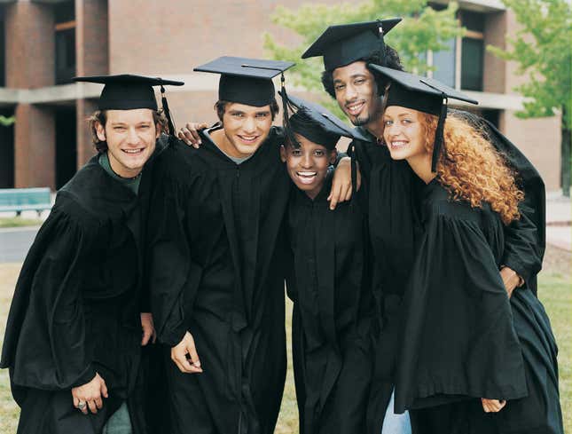 Image for article titled Friend Group Completely Disintegrates Within 5 Minutes Of Graduation