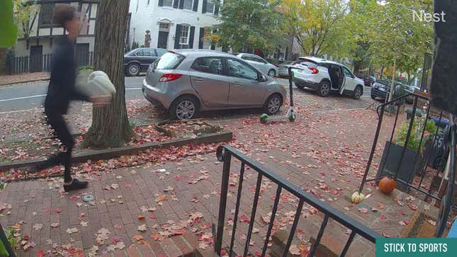 Image for article titled Check Out The Wheels On This Pumpkin Thief