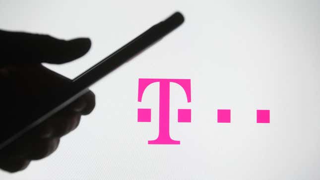 Image for article titled Trade Your Old T-Mobile Device for a &#39;Free&#39; 5G Phone