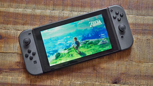 Image for article titled Report: Nintendo&#39;s Got a Cheaper, Smaller Nintendo Switch Coming This Fall