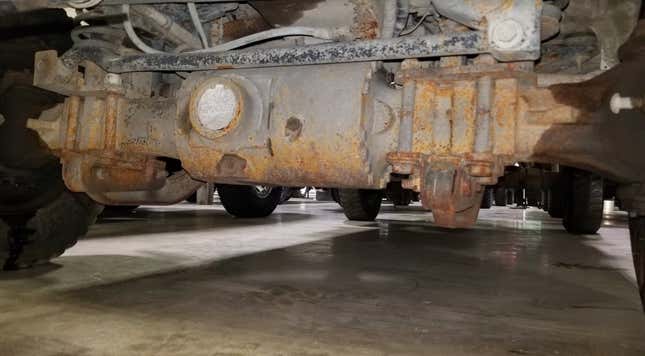 Image for article titled A Look At Some Of The Toyota Land Cruiser FJ40's Fascinating Hardware