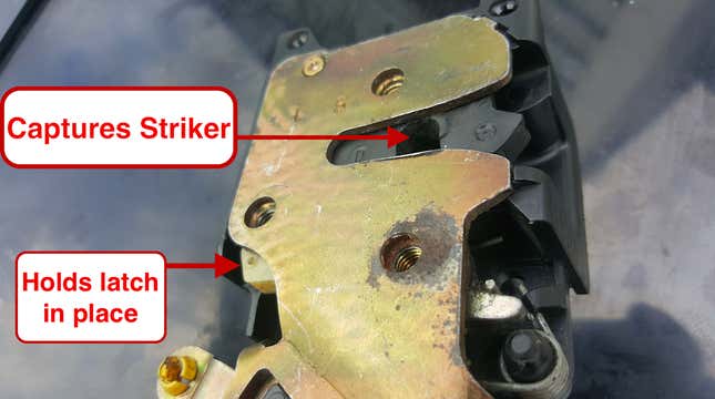 Image for article titled This Is Why You Can't Unlock A Car Door If Someone Is Trying To Open It At The Same Time