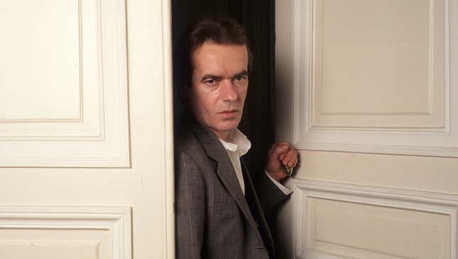 Image for article titled 10 Sandwiches That Look Like British Novelist Martin Amis