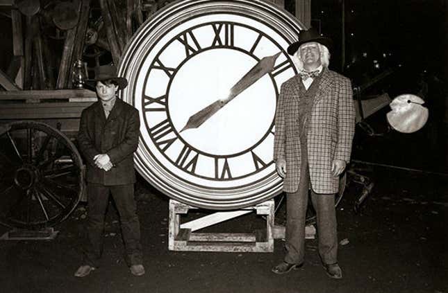 Imagen para el artículo titulado El guionista de Regreso al Futuro por fin explica la pregunta que los fans llevan haciéndose 35 años