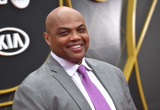 Image for article titled Charles Barkley Shares Hilarious Story About Michael Jackson and Reveals His Favorite Rap Group of All Time