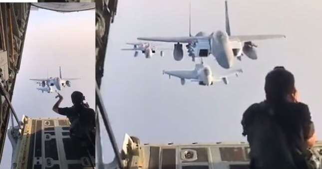 Así se dirige a un grupo de aviones de combate en el aire para fotografiarlos en formación