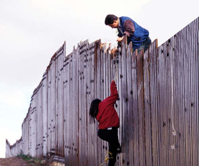 Image for article titled How Illegal Immigrants Cross The Border