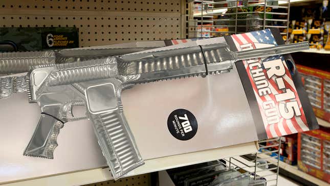 Image for article titled Dollar Tree To Stop Selling Assault Weapons