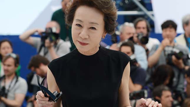 Image for article titled Area Legend Youn Yuh-jung Calls Brits a Buncha Snobs During Her BAFTA Acceptance Speech