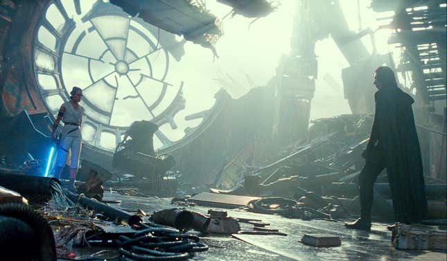 Imagen para el artículo titulado Hablemos de Star Wars: The Rise of Skywalker sin vergüenza y con spoilers