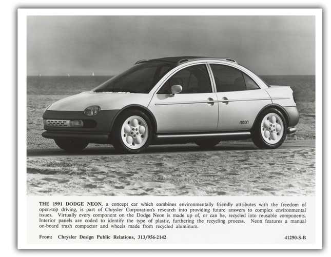 Image for article titled The Ford Ka Was One Of The Very Few Cars Where The Production Version Was Way Cooler Than The Concept