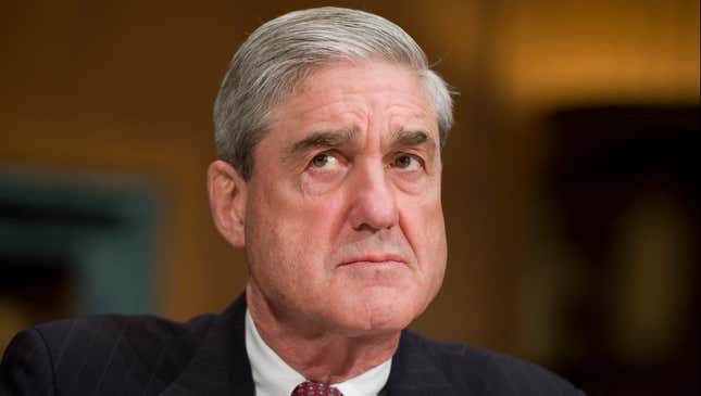 Image for article titled Mueller Immediately Regrets Coercing Michael Cohen To Flip On Trump After Having To Spend Time With Him