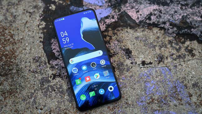 Mira qué pantalla tan bonita.
Foto: Sam Rutherford (Gizmodo)