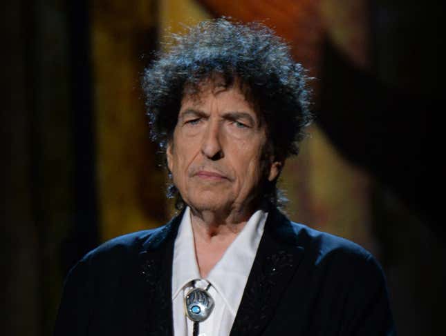 Image for article titled ‘Heeeeeeeeeurgghhhh,’ Wheezes Bob Dylan In Delight After Hearing Positive Reviews For Latest Album