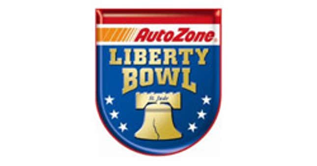 Image for article titled Kentucky Player Must Explain Significance Of AutoZone Liberty Bowl Before Coed Sleeps With Him