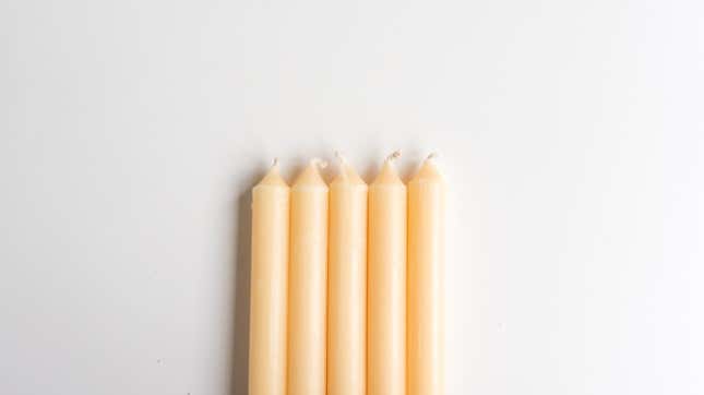 Image for article titled 16 Ways You Didn&#39;t Know to Use Candles