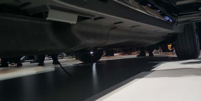 Image for article titled What I Found When I Crawled Under The 2020 Land Rover Defender