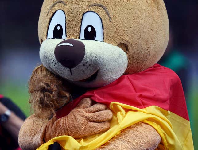 Image for article titled No-Nonsense Mascot Gets Right Down To Business, Hugs Child