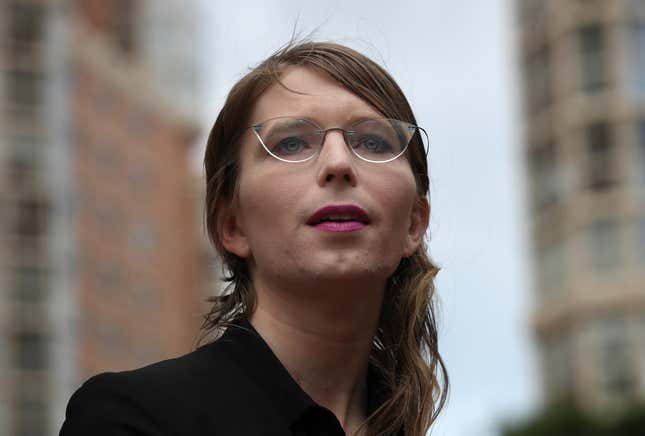 Image for article titled A Federal Judge Has Ordered Chelsea Manning Released From Jail