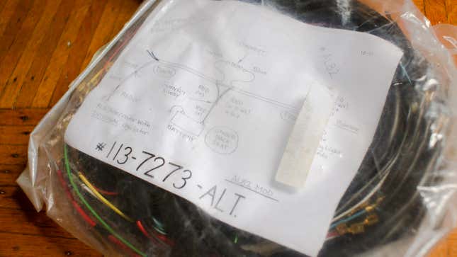 I Can't Bring Myself To Rewire My Crusty 1974 VW Beetle