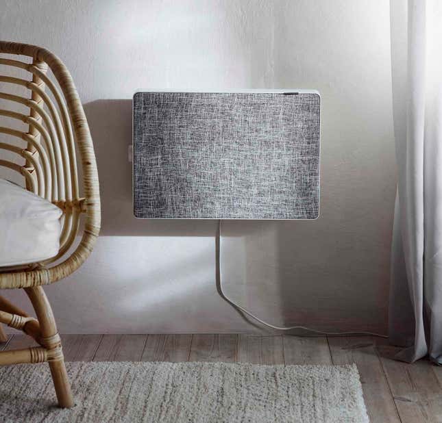 Imagen para el artículo titulado Los nuevos purificadores de aire de Ikea son tan delgados que los puedes colgar de la pared