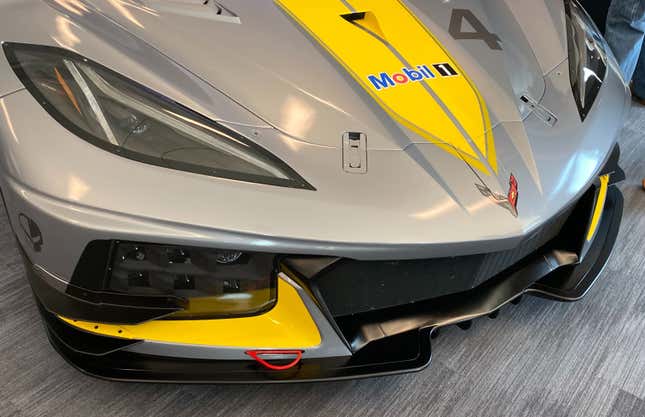 Image for article titled Smaller Wheels, Smaller Engine, Bigger Speed: How The Corvette C8.R Differs From The Road Car