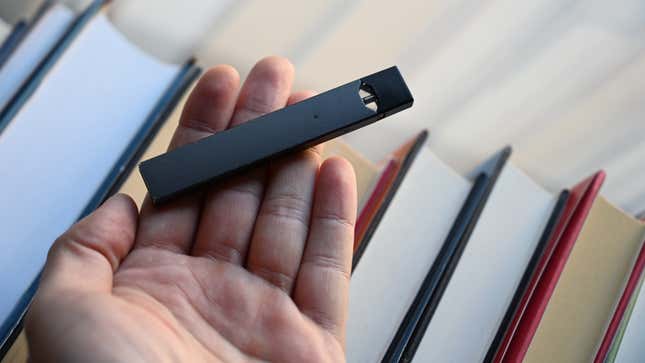 Image for article titled Nearly Half of Juul&#39;s Followers on Twitter Last Year Were Teens, Report Claims