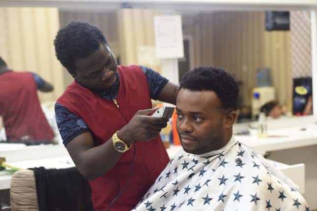 Image for article titled Tennessee Barbershop Partners With Vanderbilt to Provide Basic Healthcare Services