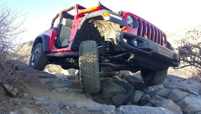 Image for article titled An Extremely Detailed Look Into The Ford Bronco's Engineering Designed To Take On Jeep