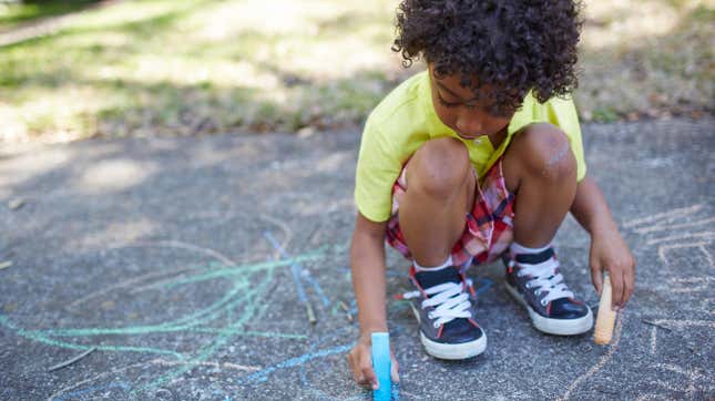 Image for article titled How to Organize a Neighborhood &#39;Chalk Walk&#39;