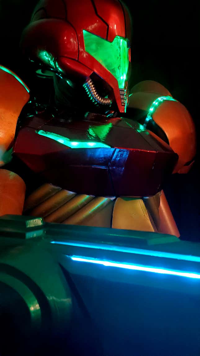 Image for article titled Metroid Cosplay For The Ages