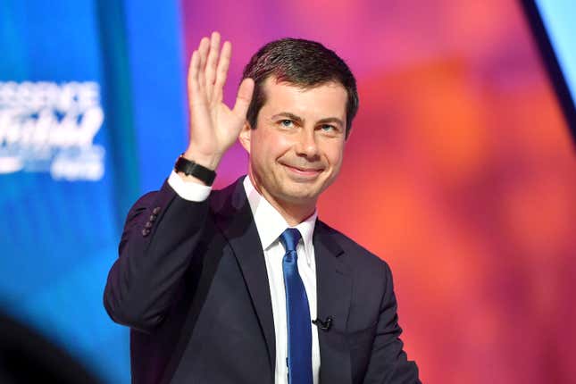 Image for article titled Here We Go Again: Buttigieg Getting Dragged for Saying Constitution Signers Didn&#39;t Know Slavery Was Bad