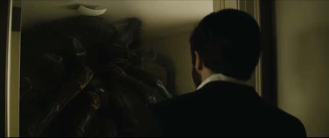 Here's the video for anyone who still can't forget the spider-thing in Denis Villeneuve's <em>Enemy</em>