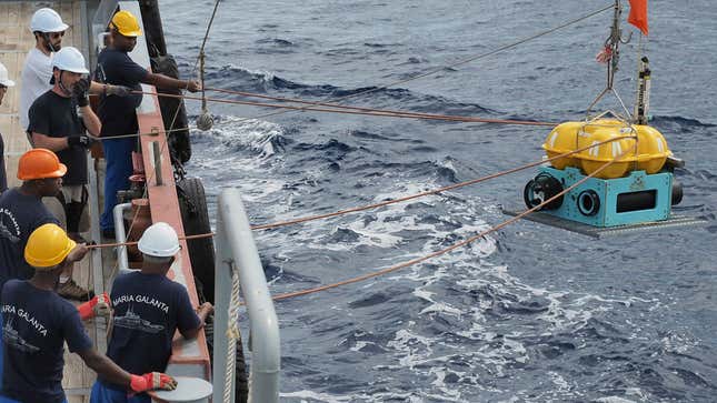 Scientists Witness the Birth of a Submarine Volcano for the First Time