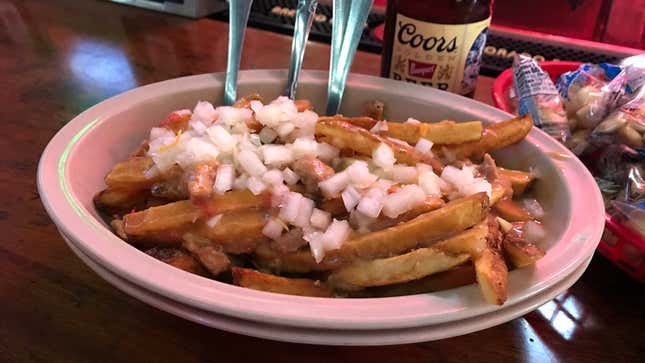 Image for article titled Slop it to me: A skeptic devours the Pueblo Slopper
