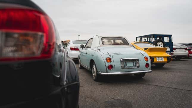 Image for article titled Inside Japan's Biggest Used Car Auction