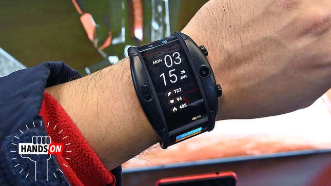 Image for article titled This Bendy Smartphone-Watch Hybrid Actually Isn&#39;t as Silly as It Looks
