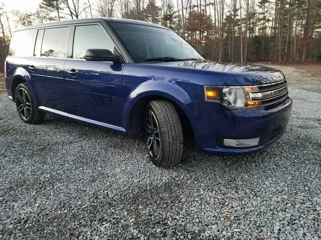 Image for article titled At $13,000, Would You Flex Over This 2013 Ford Flex SEL AWD?