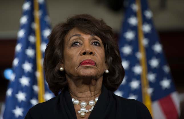 Image for article titled Rep. Maxine Waters&#39; Sister Dies From COVID-19