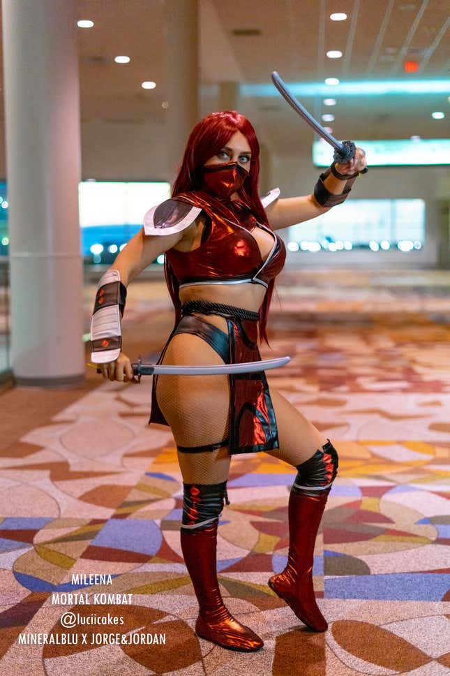 Image for article titled Our Favorite Cosplay From Fandemic Houston 2019