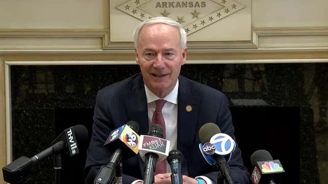 Image for article titled Arkansas Governor Belatedly Realizes Wanting Trans Kids to Die Is Perhaps a Bad Look
