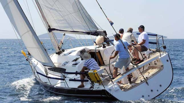 Image for article titled Rising Income Inequality Causing Wealthy Americans To Take On Second Sailboat