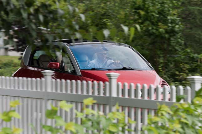 Image for article titled The 2002 Renault Avantime Is The Stuff Of A Child's Imagination
