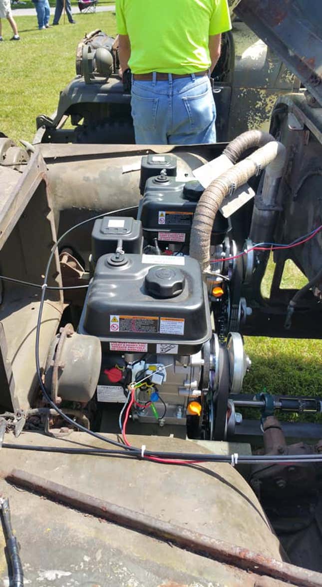 Image for article titled This Wrenching Genius Installed Lawnmower Engines Into His Military Jeeps