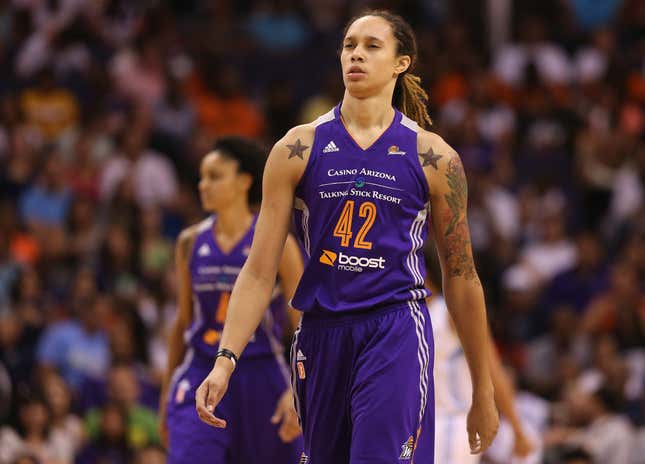 Image for article titled Brittney Griner on Wearing Breonna Taylor&#39;s Name on Her Jersey: &#39;We’re Still Fighting for Justice for Her&#39;